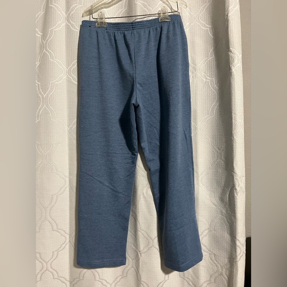 Alfred Dunner Blue and Gray Pajama Set Small (Pants) & Medium (Top) - Picture 8 of 8